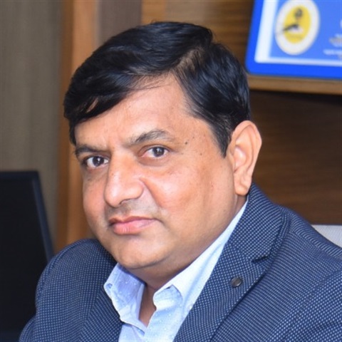 Dr. Girish Bolakatti